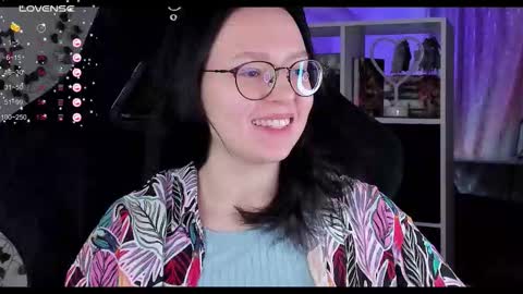 Robyn online show from October 6, 10:32 am