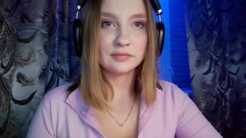 pr_in_cess_ online show from May 9, 10:23 pm