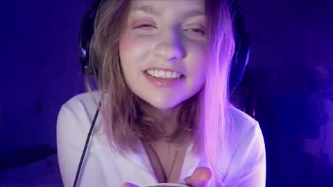 Snapshot of pr_in_cess_ chatting on September 23, 7:56 pm pr_in_cess_ online show from September 23, 7:56 pm