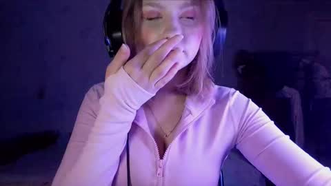 Snapshot of pr_in_cess_ chatting on September 17, 8:29 pm pr_in_cess_ online show from September 17, 8:29 pm