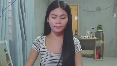 precious_athena online show from February 5, 1:04 am