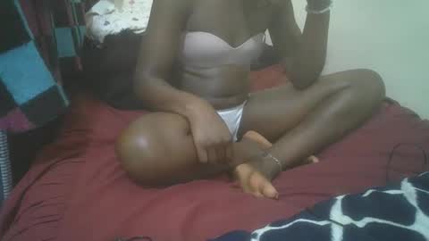 prettiest_doll online show from March 16, 1:08 am