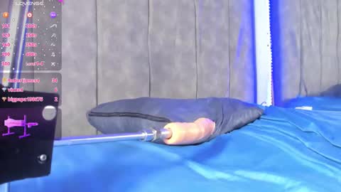 pretty78angel online show from October 18, 9:49 pm