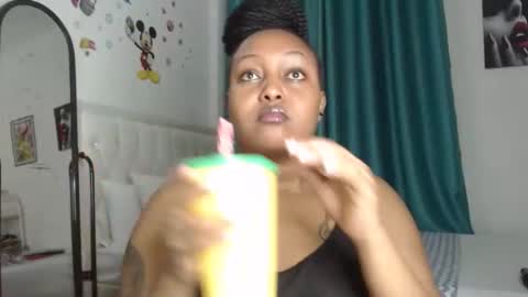 Annah online show from January 15, 6:47 pm