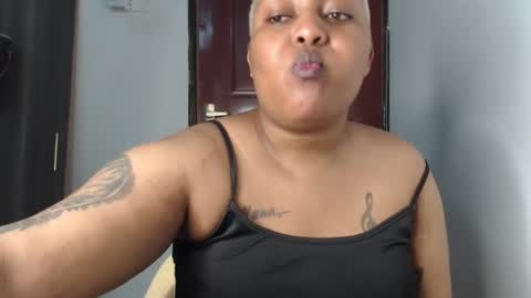 Annah online show from December 29, 1:38 pm