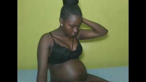 Anne online show from April 20, 3:20 am