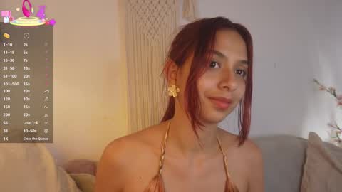 pretty_goddess online show from February 4, 8:12 pm
