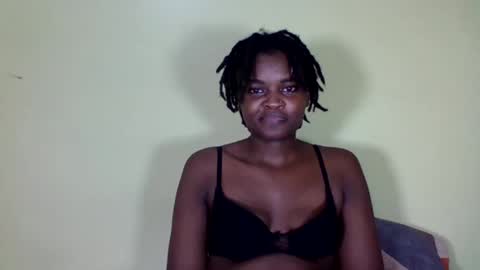 pretty_miya online show from December 27, 5:16 pm