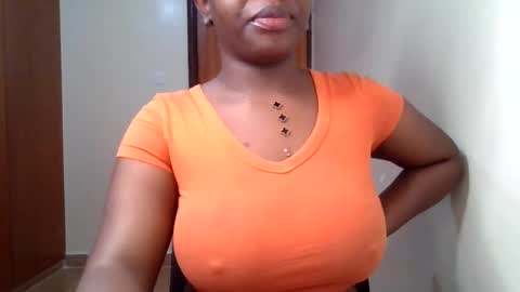 pretty_shila online show from June 2, 5:30 am