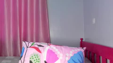 prettybigclit_ebony online show from September 19, 7:18 am