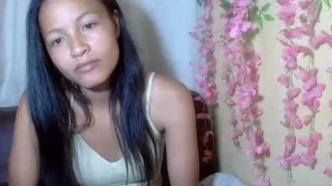 prettychoux online show from May 28, 4:38 pm