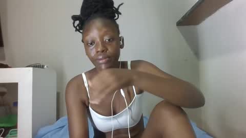 prettydollk_dons online show from February 15, 8:02 am