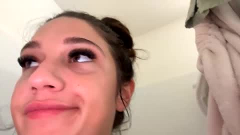 prettygirllltorii online show from March 4, 3:24 am