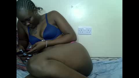 LILIAN online show from October 29, 8:07 am