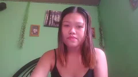 prettymae756493 online show from April 18, 3:42 am