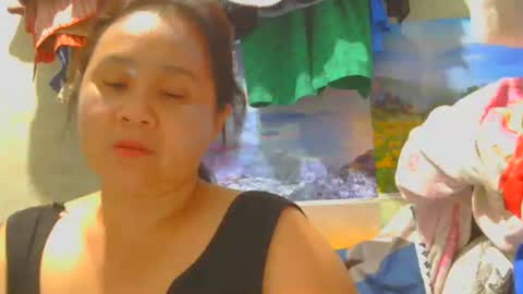 Nhing online show from February 2, 1:32 pm