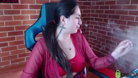 Snapshot of princesa_leia_zathur chatting on October 21, 4:00 pm Leia online show from October 21, 4:00 pm