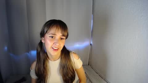 Emily online show from December 26, 1:54 pm