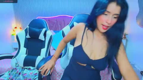 princess_petite18 online show from June 23, 12:19 am