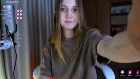 princessaalicc online show from January 5, 5:27 pm