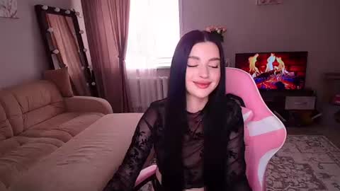princessamira1 online show from July 1, 6:46 am