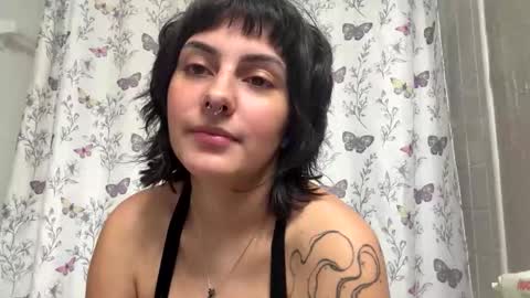 princessjayyy online show from November 6, 5:35 am
