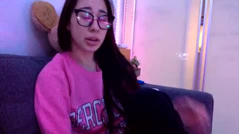 PrincessPinky444 online show from December 15, 2:50 am