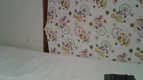 priya_queen online show from May 15, 9:06 pm