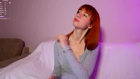 Im Angelina  Nice to meet youFollow me online show from February 6, 9:29 pm