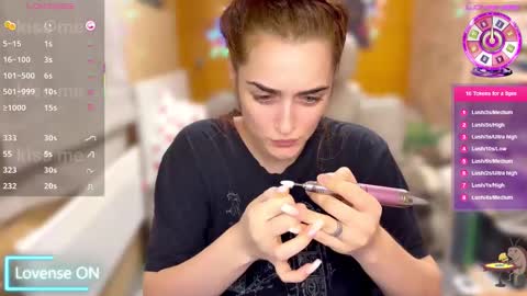 Queen of Pain online show from February 26, 9:07 pm