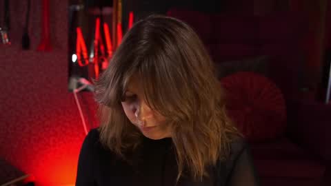 constant schedule Wednesday  Friday  Saturday  Sunday  The Rosemarie online show from April 7, 5:53 am