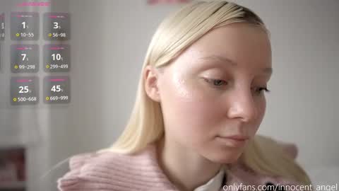 Snapshot of pureangeldolores chatting on January 3, 11:14 am i dont do shows for free. watching here silently and waiting for me to start showing you something for free is useless online show from January 3, 11:14 am