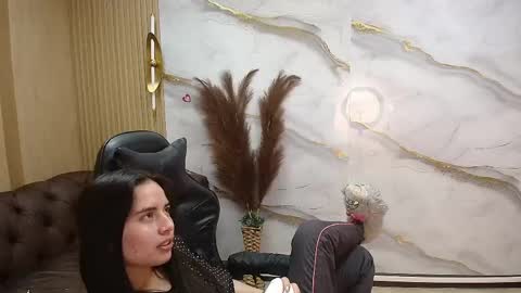 Qetsyah online show from April 18, 7:58 pm