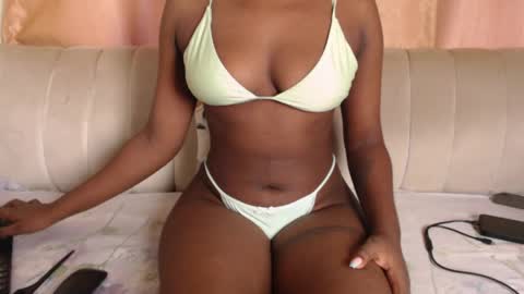 RYLEIGHN online show from March 18, 7:57 am