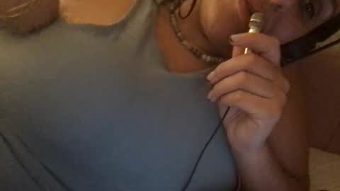 Snapshot of quecosatanrica chatting on October 23, 12:38 am quecosatanrica online show from October 23, 12:38 am