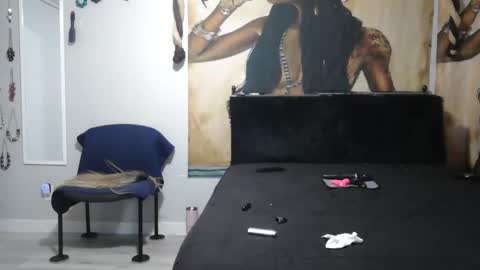 QnAnitaDix online show from February 14, 4:09 pm