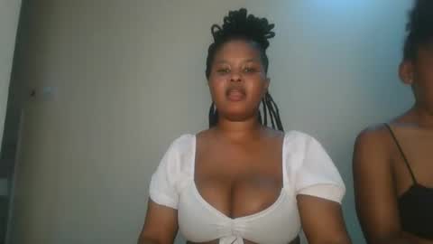 Queen kikih online show from February 15, 7:02 pm