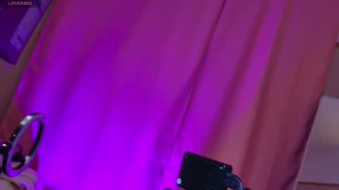 Michelle online show from February 6, 2:26 am