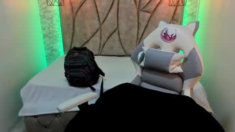   online show from January 31, 11:56 am