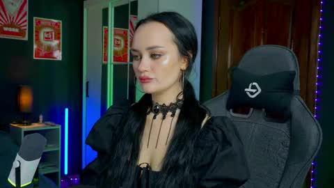 Your world and the universe Aliss online show from November 7, 6:52 am