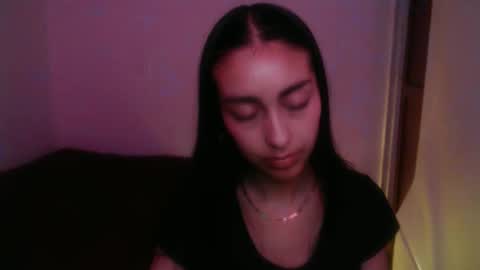 queenbyte_18 online show from December 20, 4:27 am