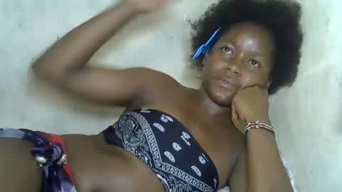 queenlena868103 online show from November 26, 7:04 pm