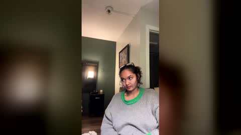 queennefertiti666 online show from February 11, 8:05 am