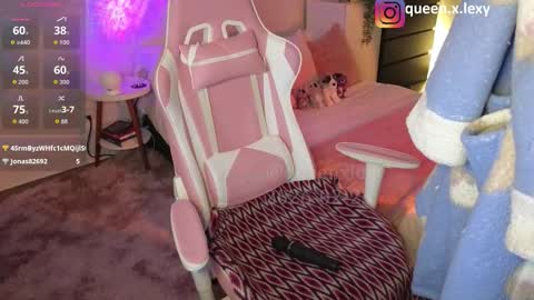 queenx_lexy online show from February 23, 10:53 pm