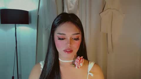 Your queenly yana online show from February 25, 4:14 pm