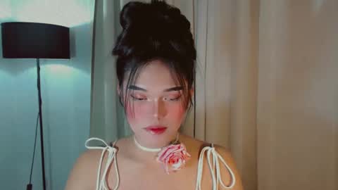 Your queenly yana online show from February 24, 5:20 pm