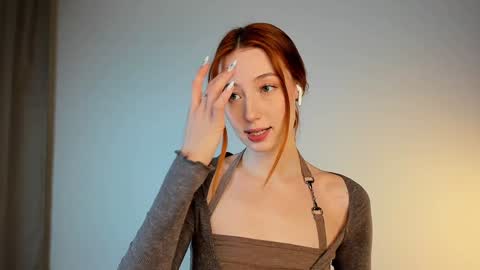 Fiona online show from January 8, 4:02 am