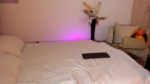 natalia  -  online show from September 10, 6:24 am