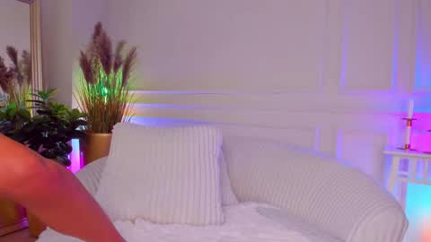 rachel_quinn_ online show from February 20, 6:26 am