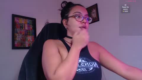 rachell_420 online show from June 30, 4:06 pm